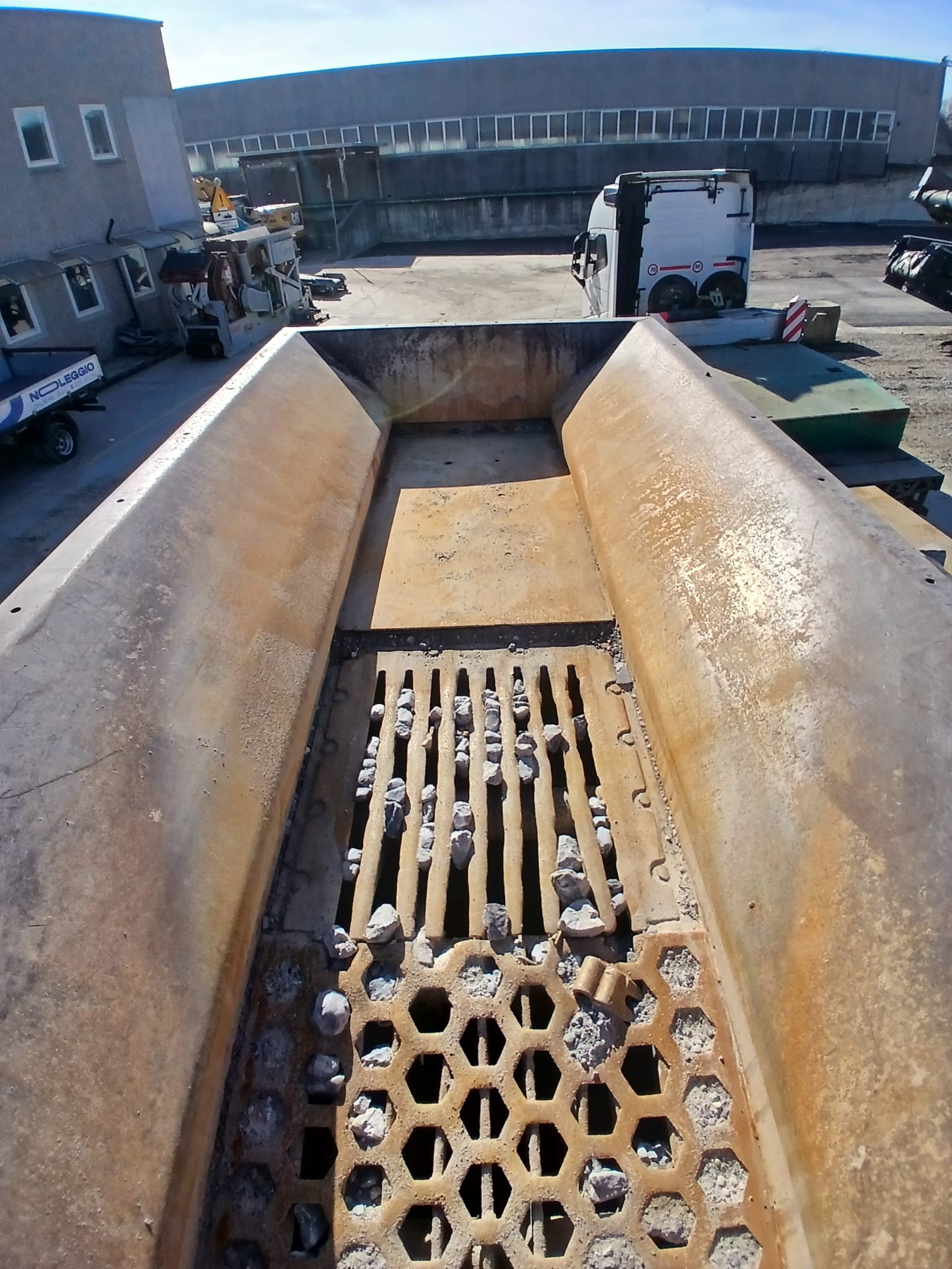 Premiertrak 330