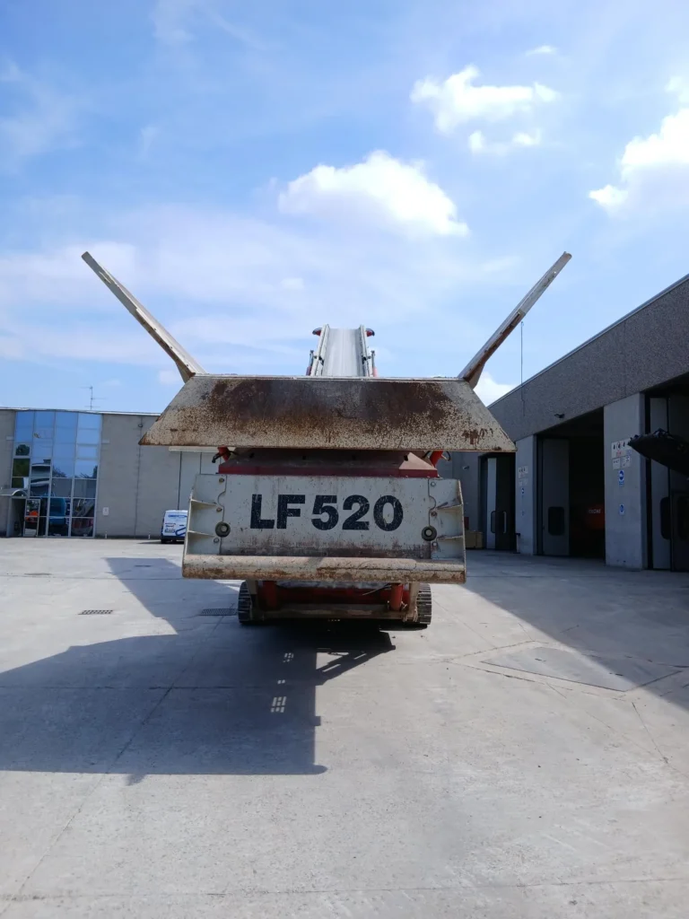 LF520