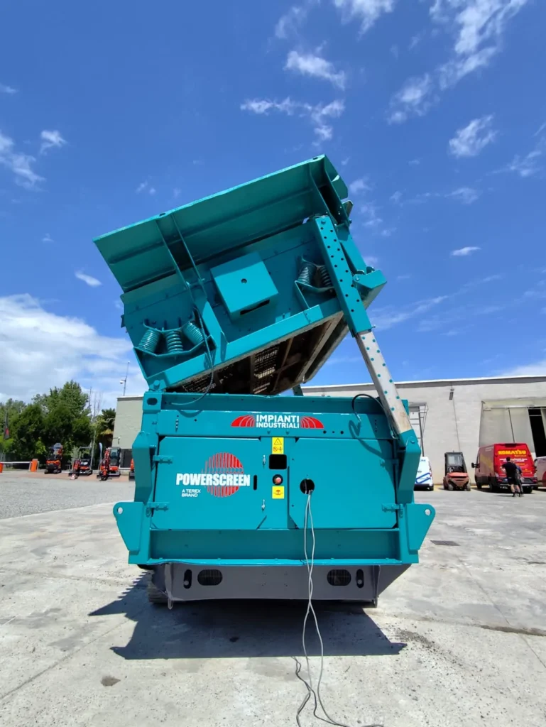 POWERTRAK 750