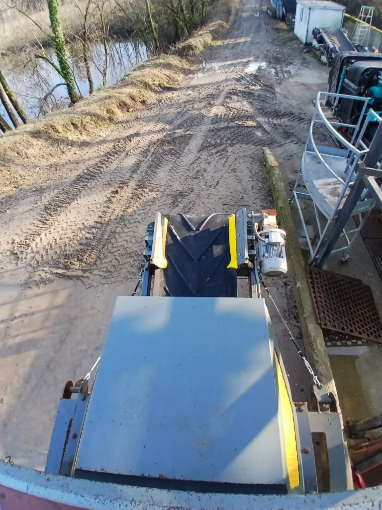 TORNADO S5 HLS