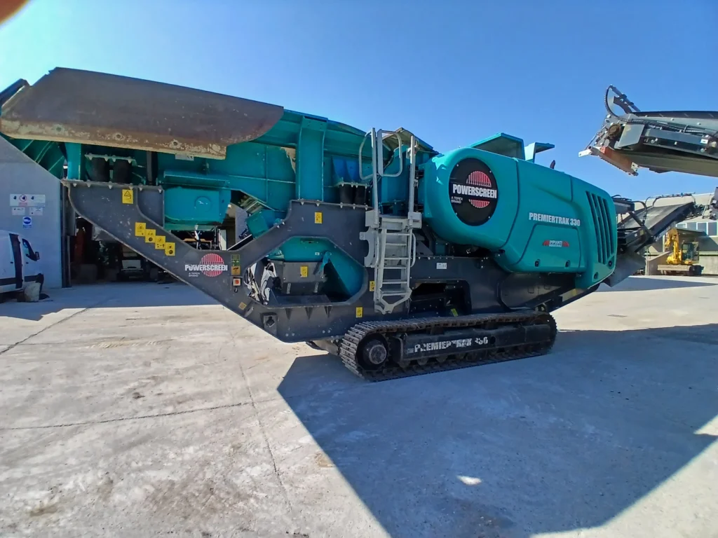PREMIERTRAK 330